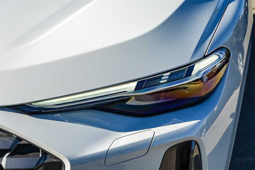 Thumbnail: 2025 Audi Q5 - 8