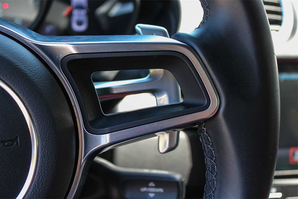 Thumbnail: 2022 Porsche 718 Cayman - 17
