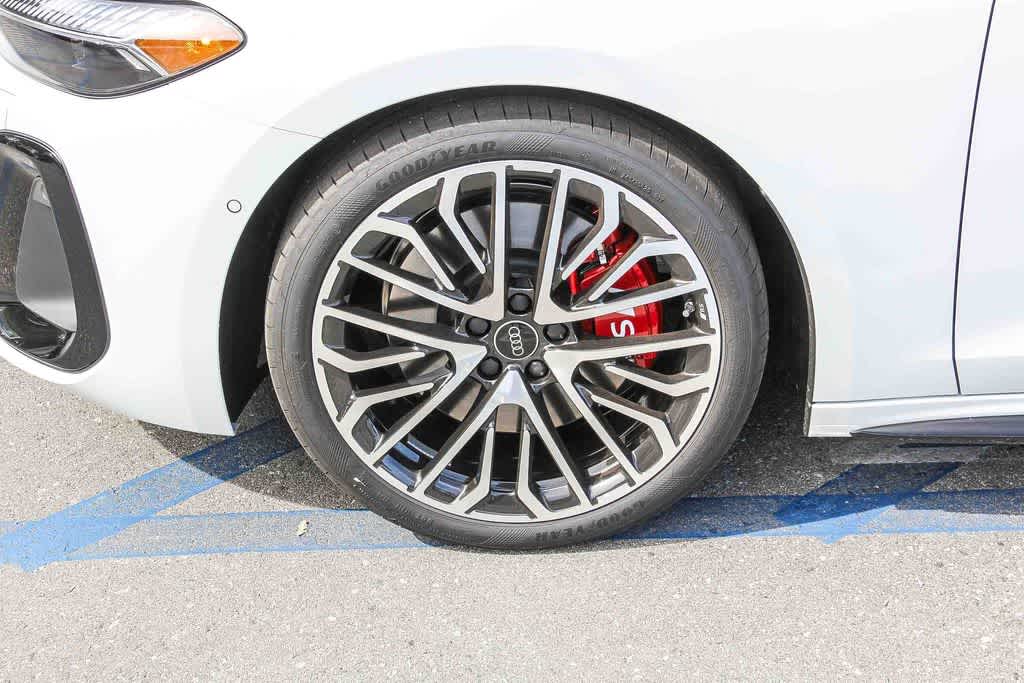 Thumbnail: 2025 Audi S5 - 9