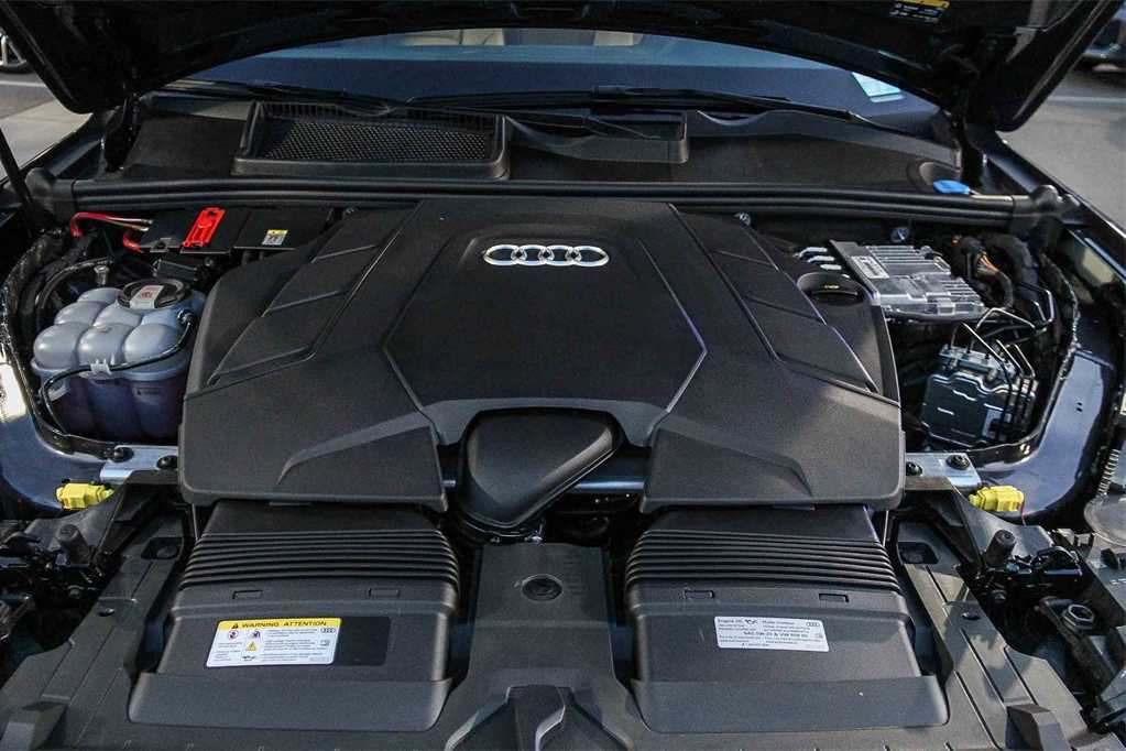 Thumbnail: 2023 Audi Q7 - 22