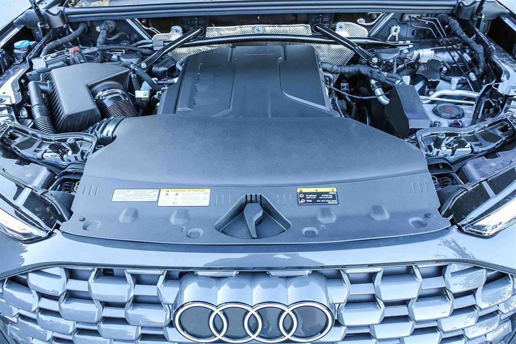 Thumbnail: 2025 Audi Q5 - 26