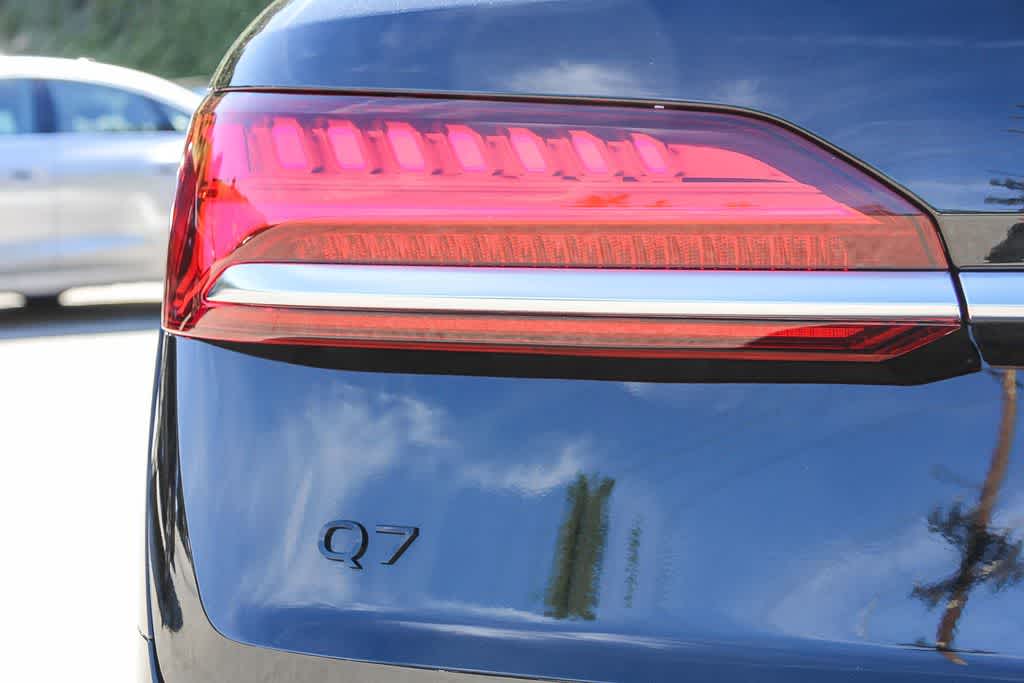Thumbnail: 2026 Audi Q7 - 11