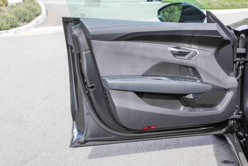 Thumbnail: 2026 Audi e-tron GT - 22