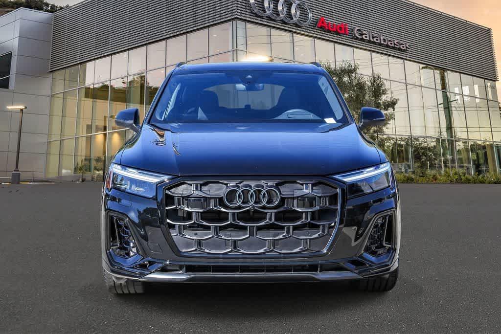 Thumbnail: 2026 Audi Q7 - 6