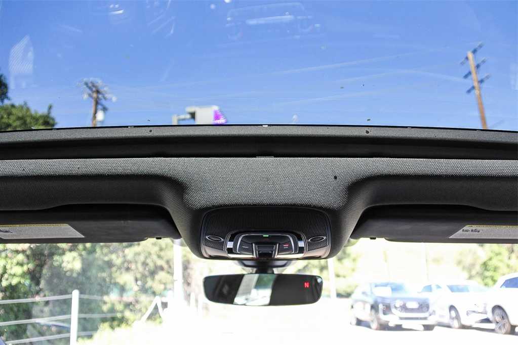 Thumbnail: 2022 Audi RS 5 - 12