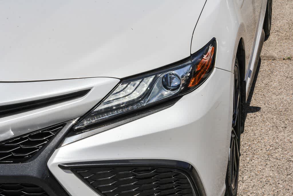 Thumbnail: 2022 Toyota Camry - 7