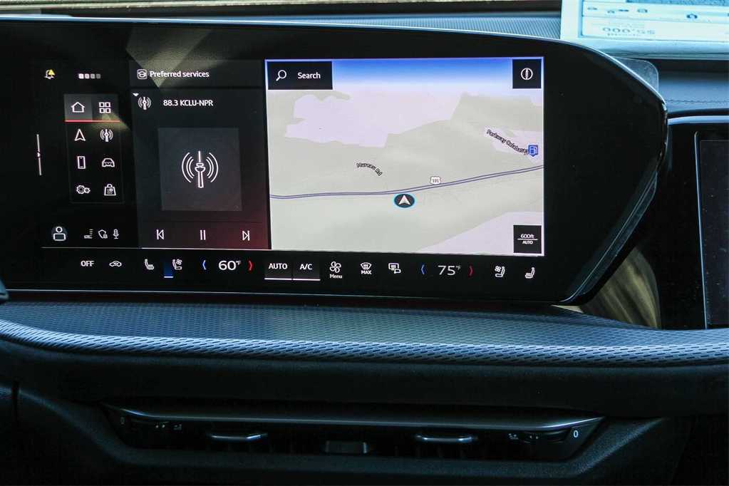 Thumbnail: 2025 Audi SQ5 - 15