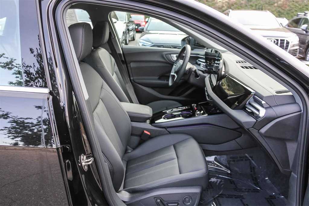 Thumbnail: 2025 Audi A5 - 15