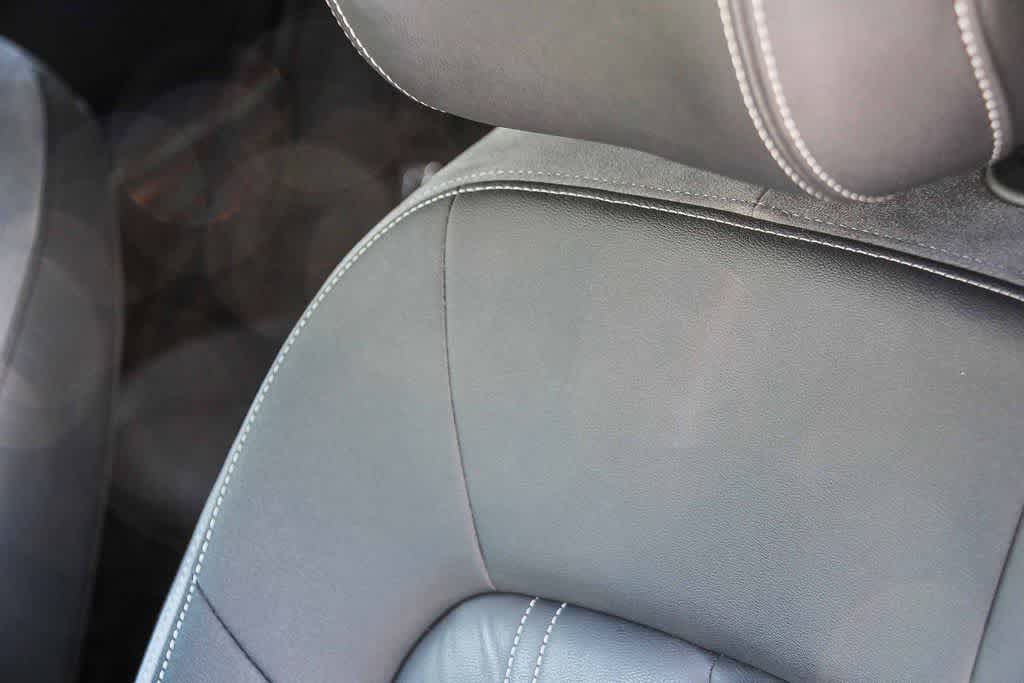 Thumbnail: 2023 Audi Q4 e-tron - 25