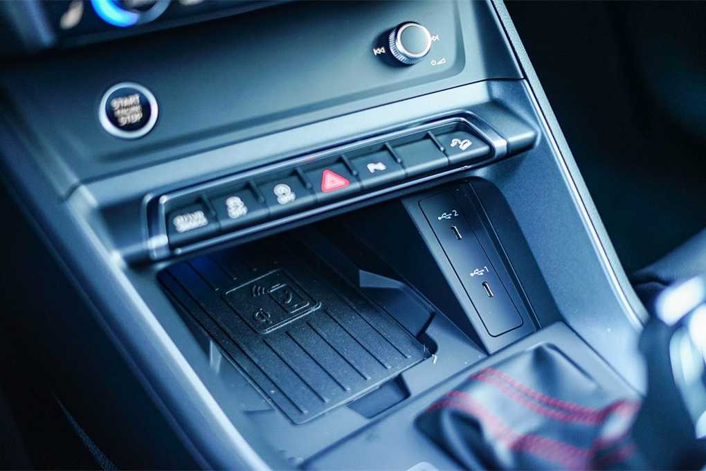 Thumbnail: 2025 Audi Q3 - 22