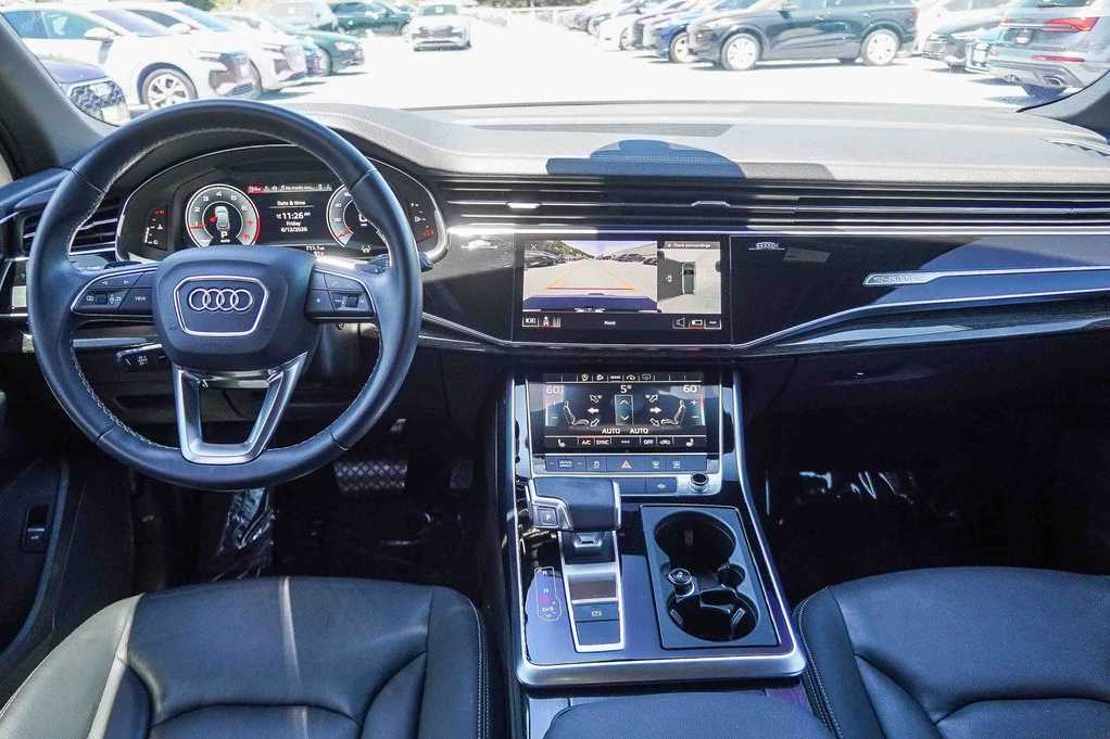 Thumbnail: 2025 Audi Q7 - 12