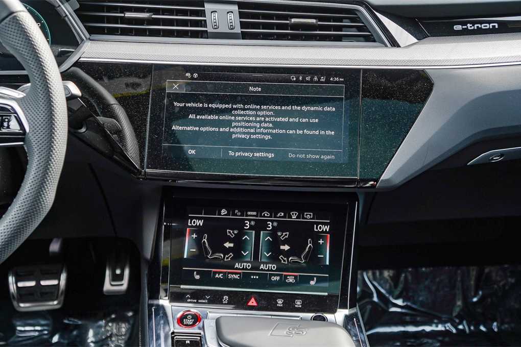Thumbnail: 2024 Audi SQ8 e-tron - 13