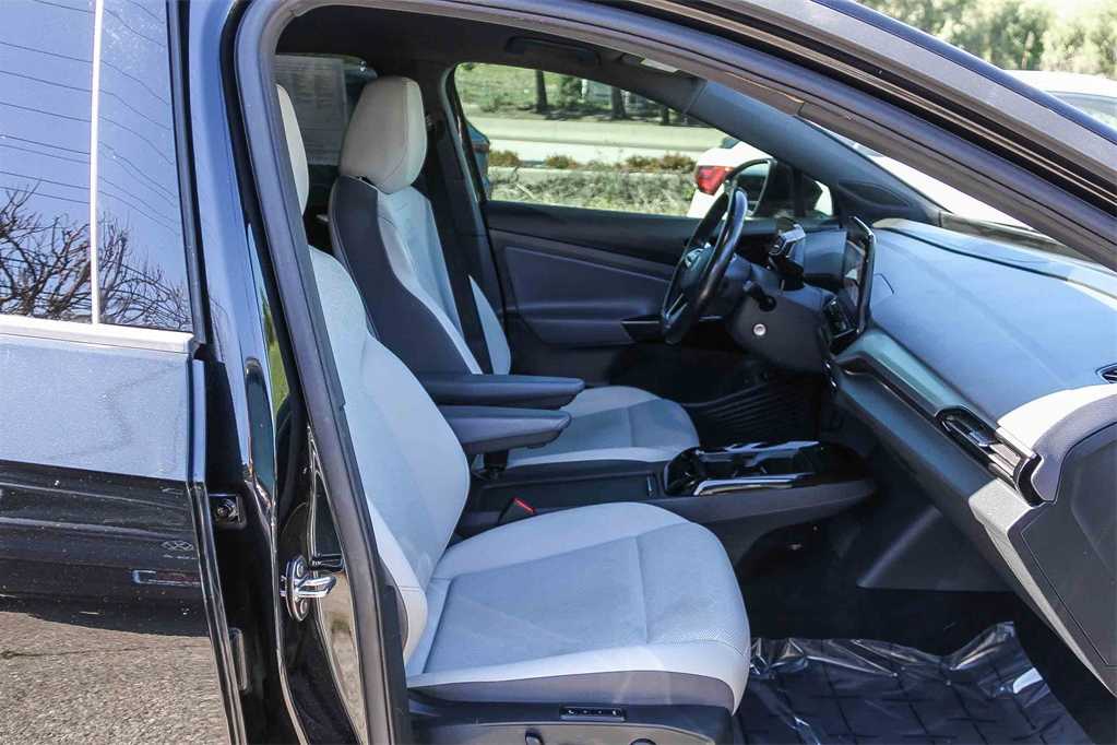 Thumbnail: 2022 Volkswagen ID.4 - 18