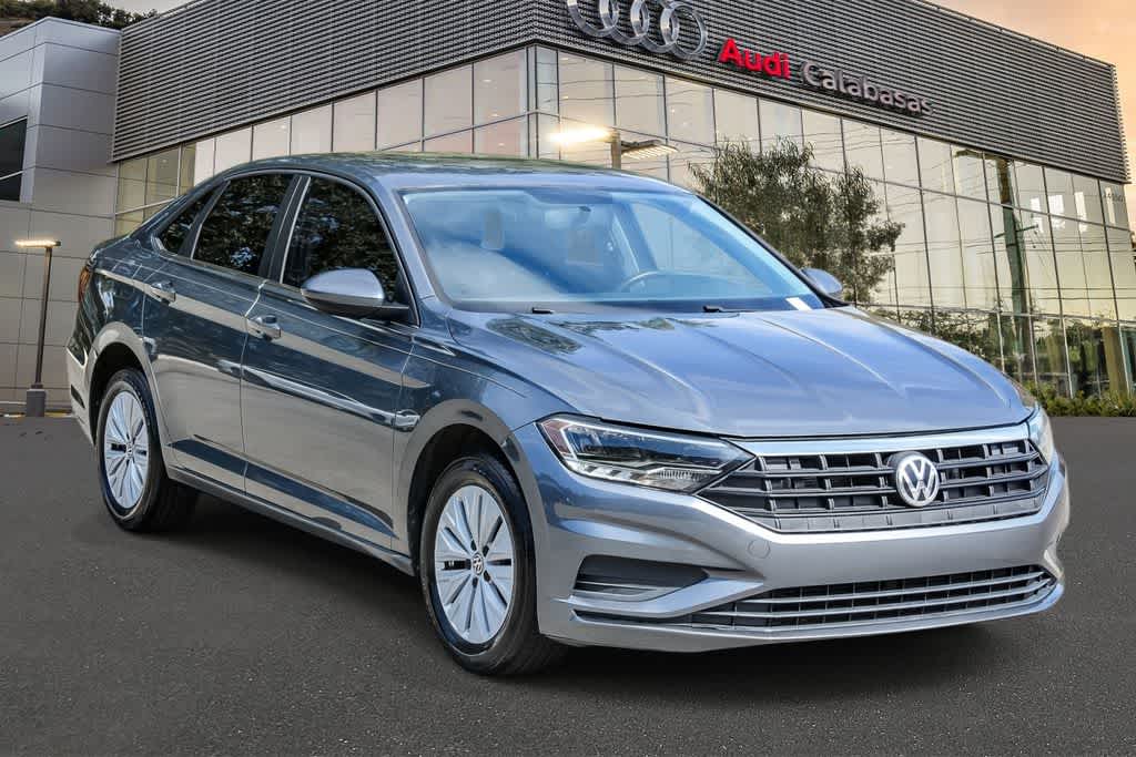 Thumbnail: 2020 Volkswagen Jetta - 5