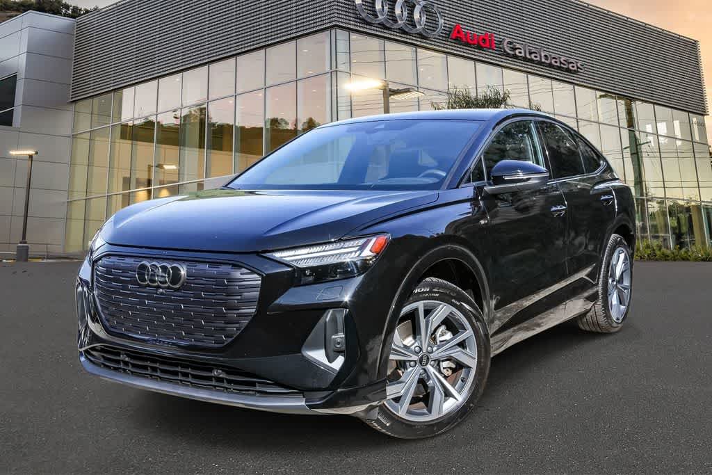 Thumbnail: 2025 Audi Q4 e-tron - 1