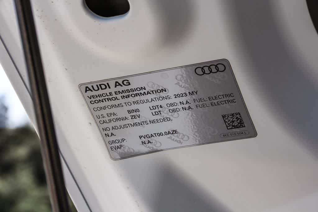 Thumbnail: 2023 Audi e-tron - 27