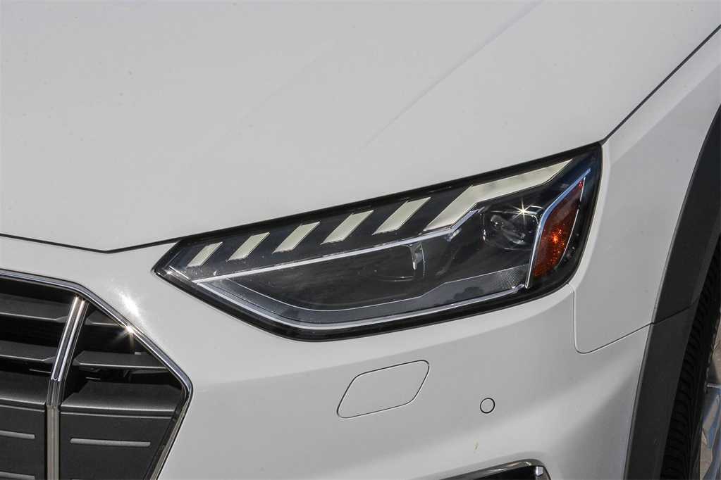 Thumbnail: 2023 Audi A4 - 7