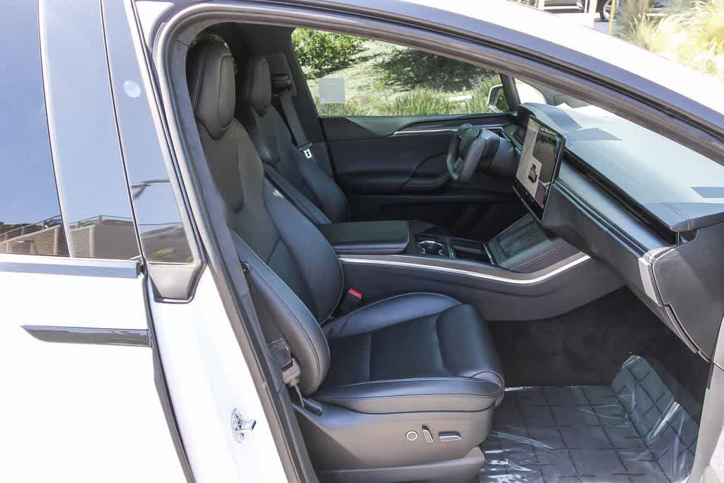 Thumbnail: 2022 Tesla Model X - 18