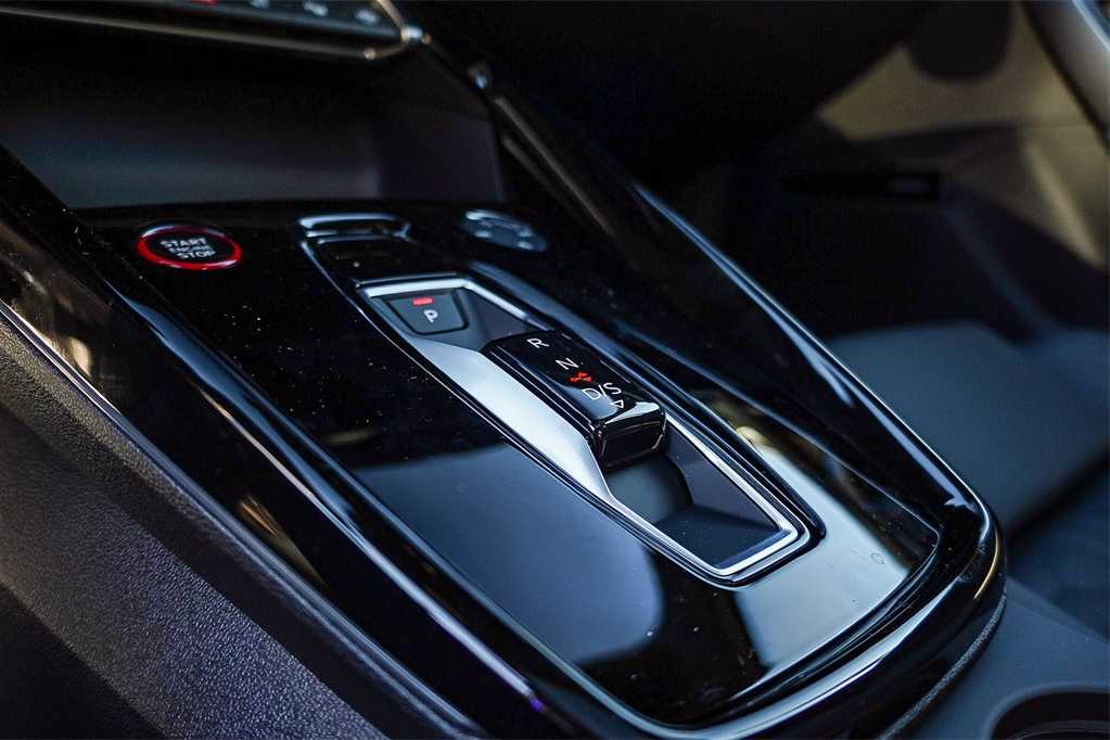 Thumbnail: 2026 Audi RS 3 - 25