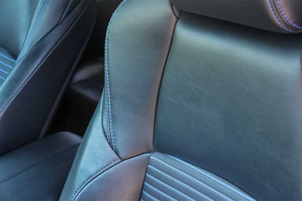 Thumbnail: 2019 Toyota RAV4 - 24