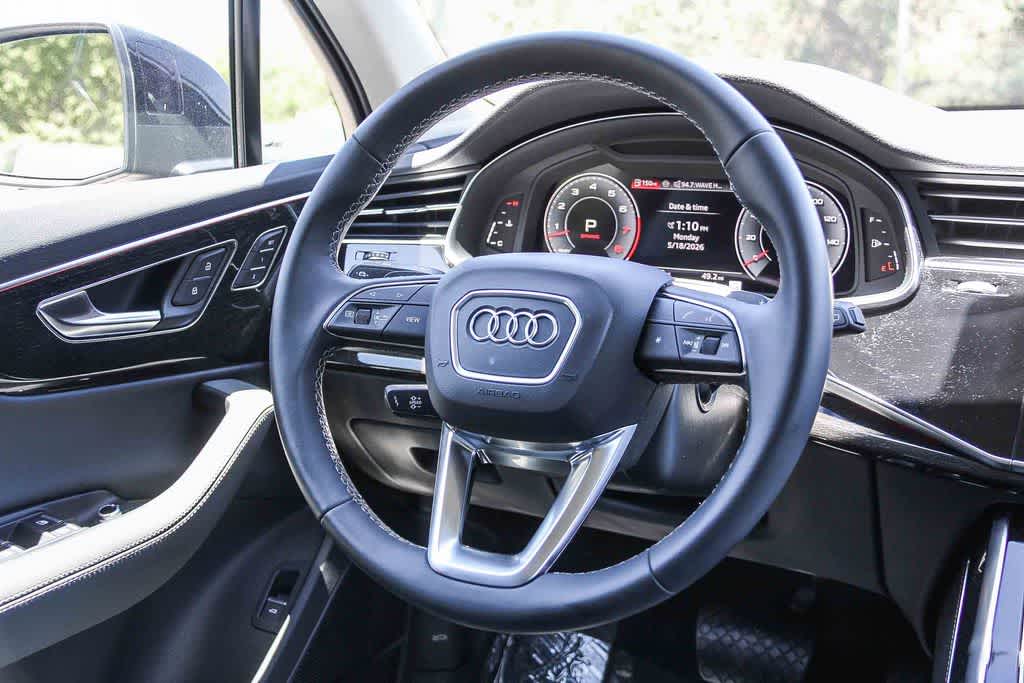 Thumbnail: 2025 Audi Q7 - 16