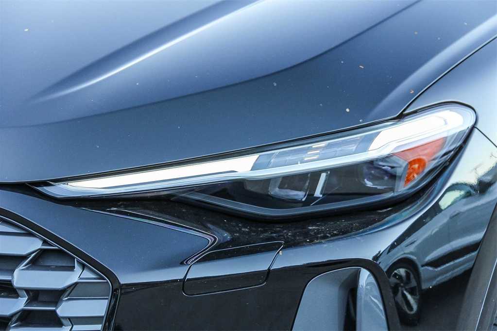 Thumbnail: 2025 Audi Q5 - 7