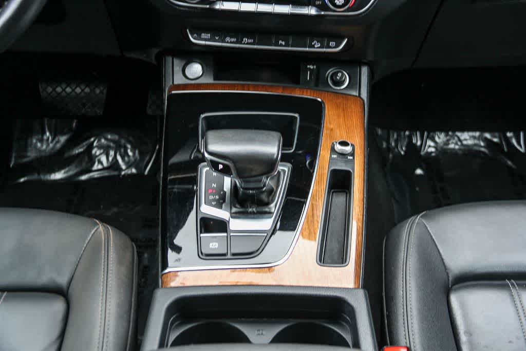 Thumbnail: 2023 Audi Q5 - 14