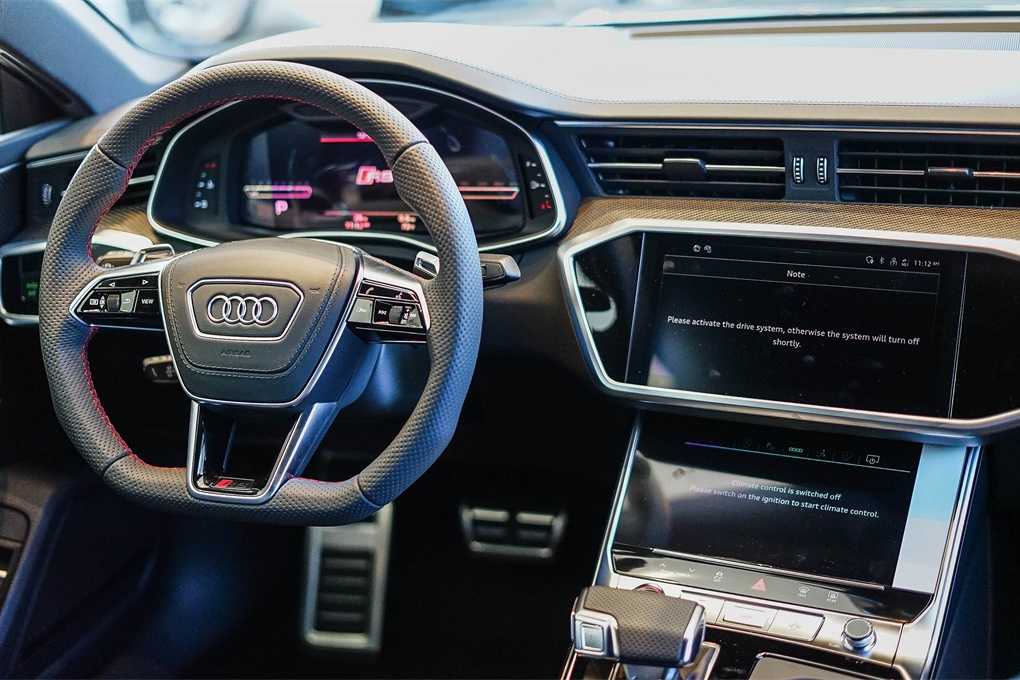 Thumbnail: 2026 Audi RS 7 - 11