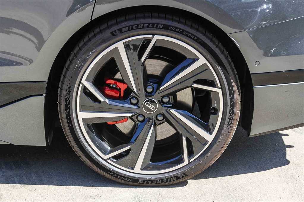 Thumbnail: 2025 Audi e-tron S - 11