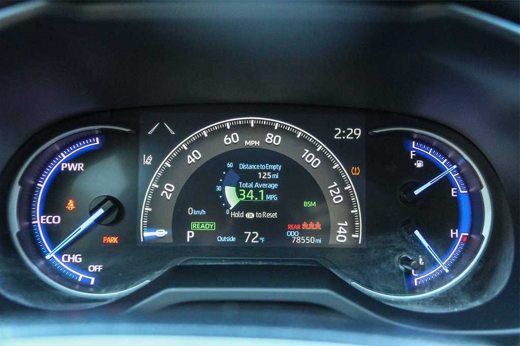 Thumbnail: 2019 Toyota RAV4 - 23