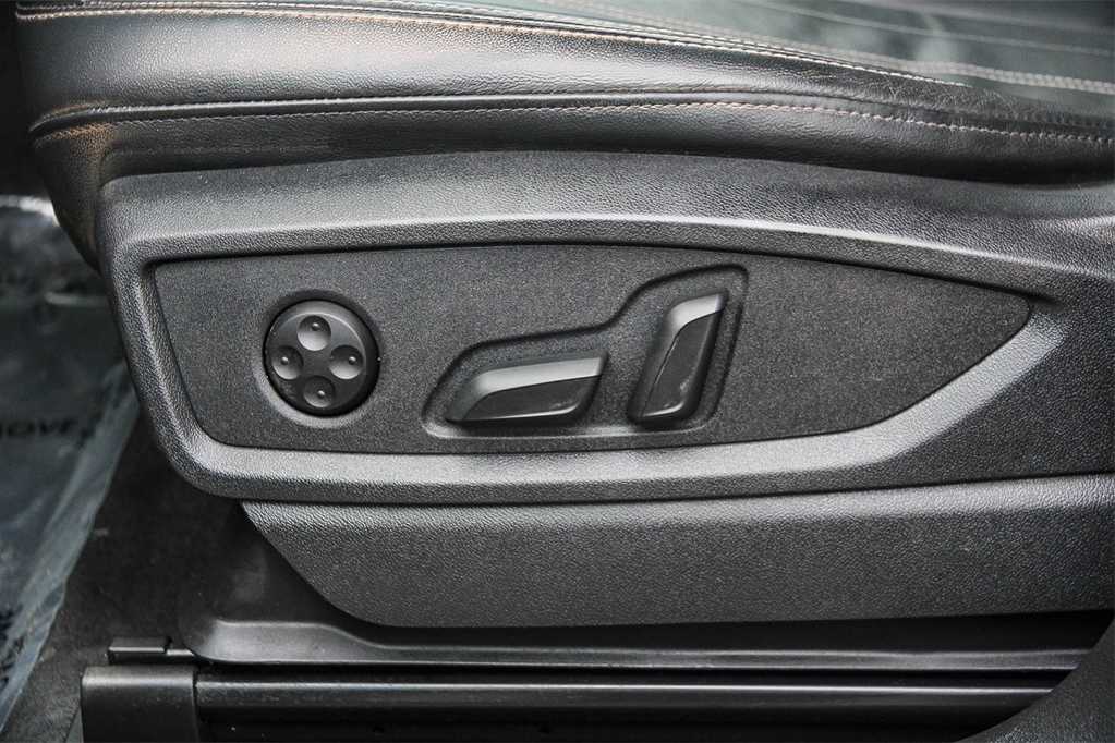 Thumbnail: 2023 Audi Q5 - 21