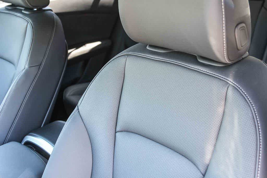 Thumbnail: 2026 Audi Q8 - 25