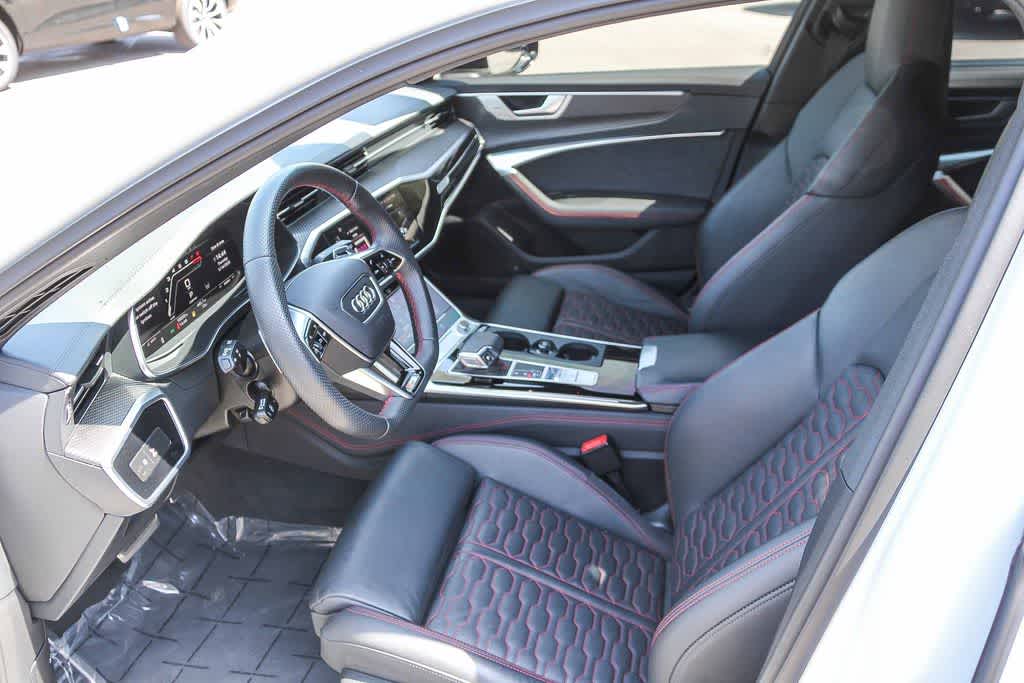 Thumbnail: 2023 Audi RS 6 - 19