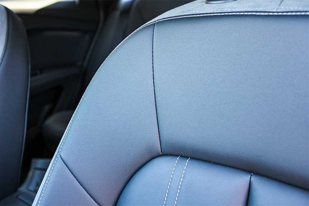 Thumbnail: 2025 Audi Q4 e-tron - 25