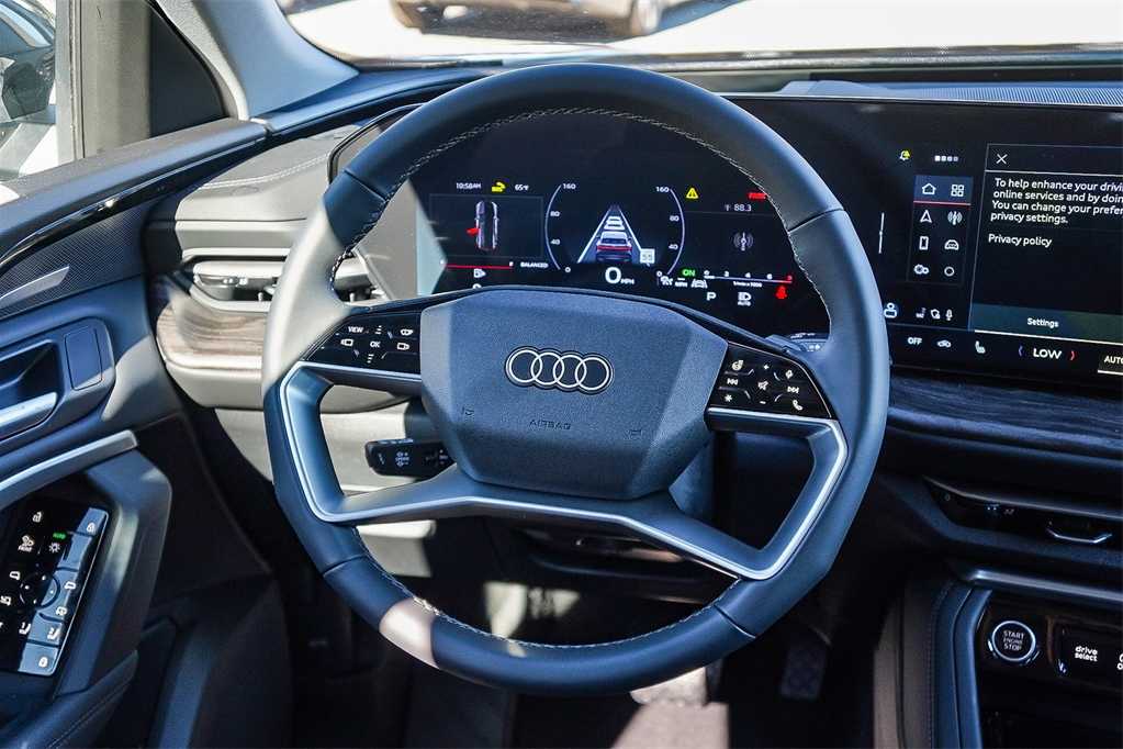 Thumbnail: 2025 Audi Q5 - 15