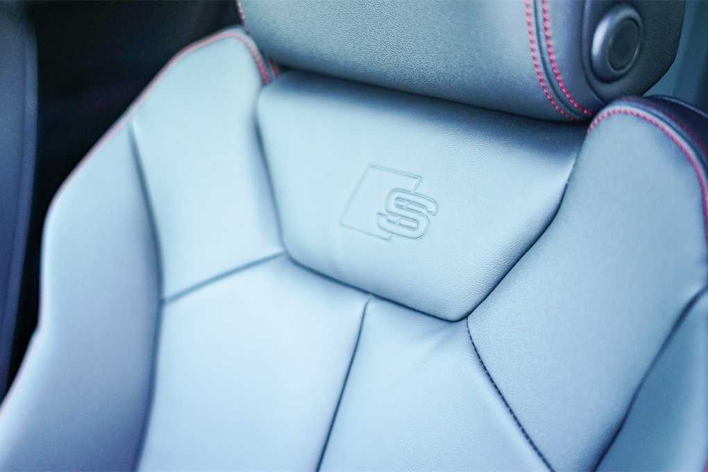 Thumbnail: 2025 Audi Q3 - 25