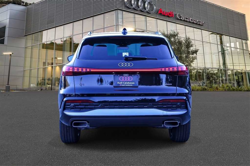 Thumbnail: 2025 Audi Q5 - 3