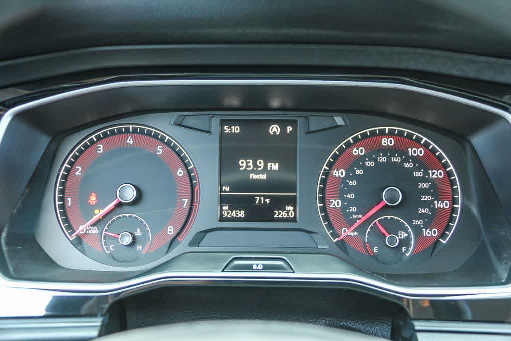 Thumbnail: 2020 Volkswagen Jetta - 23