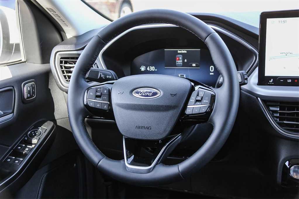 Thumbnail: 2025 Ford Escape - 15