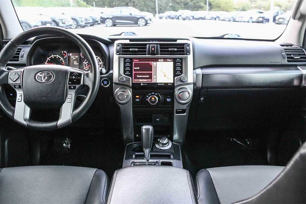 Thumbnail: 2021 Toyota 4Runner - 13