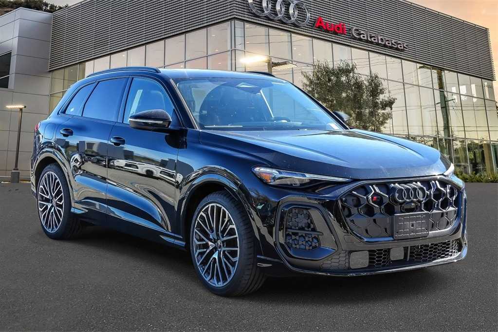 Thumbnail: 2025 Audi SQ5 - 5