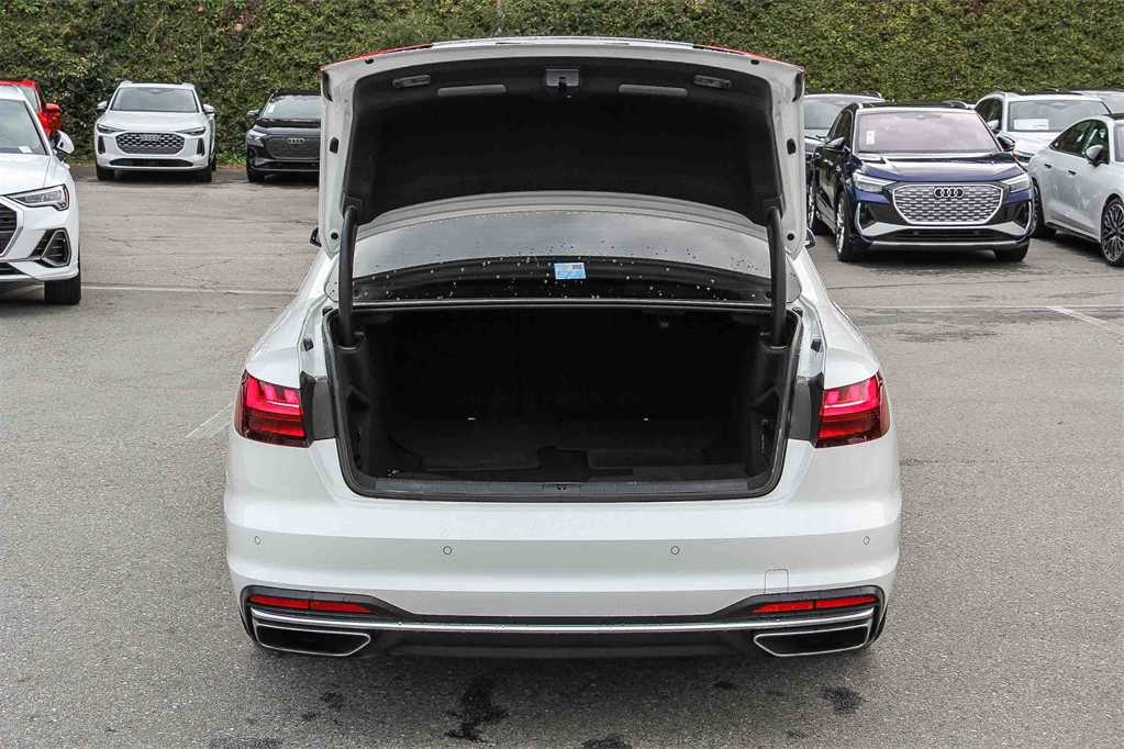 Thumbnail: 2022 Audi A4 - 26