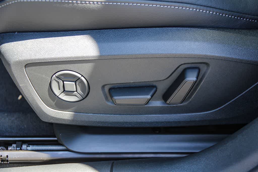 Thumbnail: 2026 Audi A6 - 21