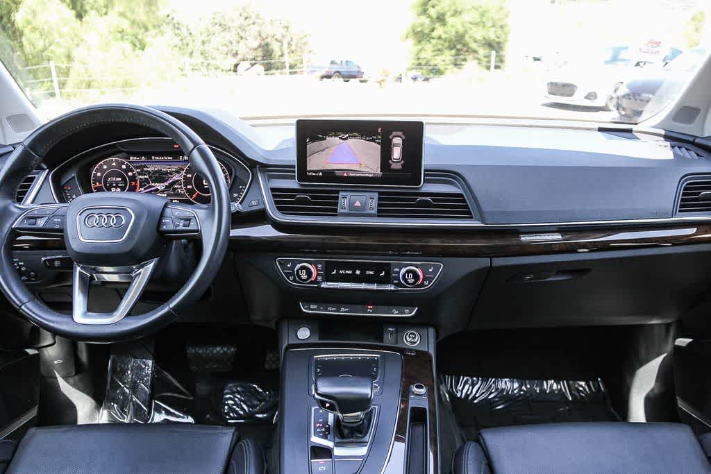 Thumbnail: 2019 Audi Q5 - 13