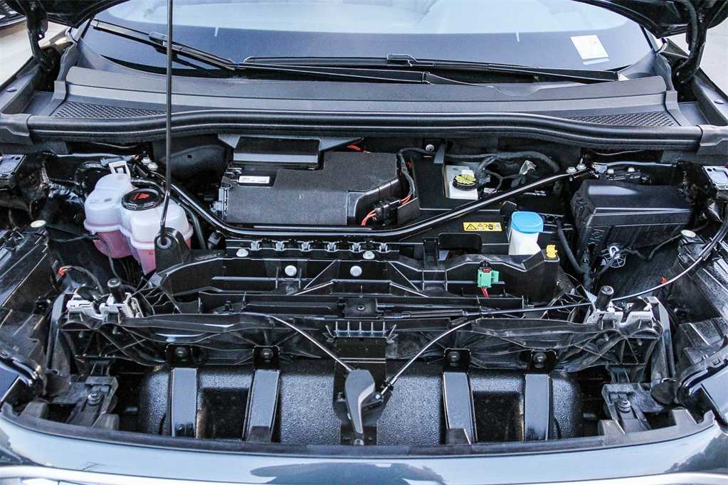 Thumbnail: 2023 Audi Q4 e-tron - 27