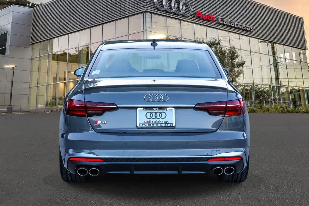 Thumbnail: 2023 Audi S4 - 3