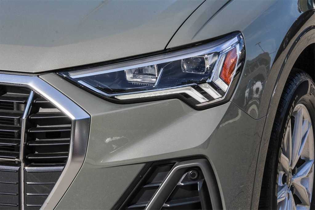 Thumbnail: 2025 Audi Q3 - 7