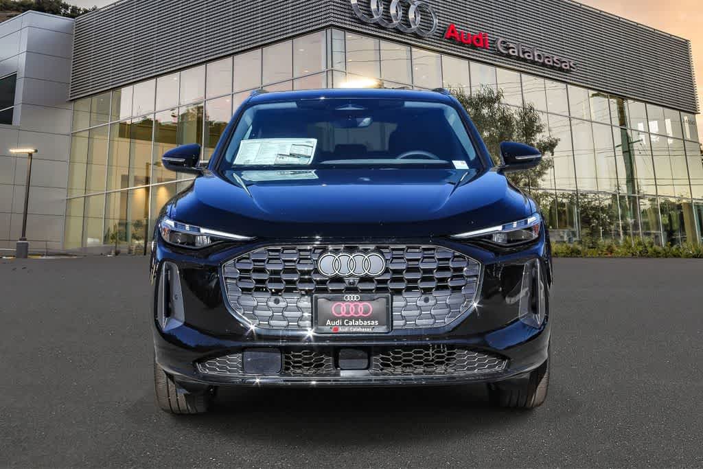 Thumbnail: 2025 Audi Q5 - 6