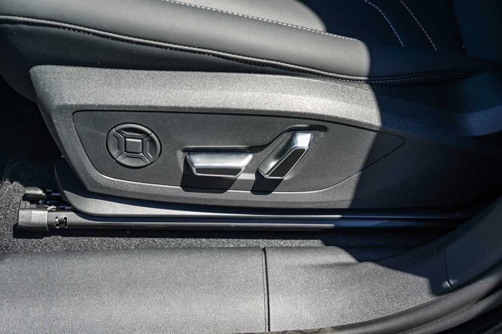 Thumbnail: 2026 Audi Q3 - 24