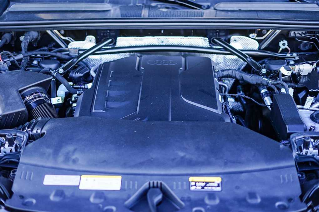 Thumbnail: 2025 Audi Q5 - 26